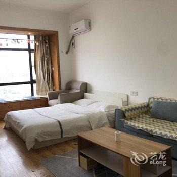 听松阁影院酒店公寓(西湖万达店)酒店提供图片