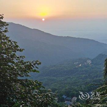 峨眉山观心坡旅民宿酒店提供图片