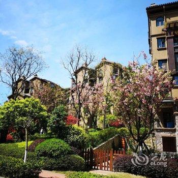 黑山风情公寓(剑兰路分店)酒店提供图片