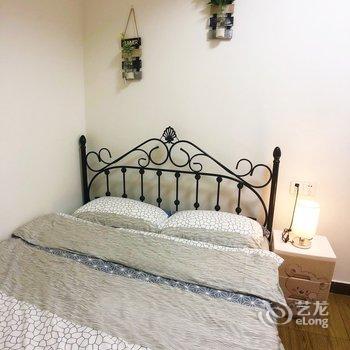 黑山风情公寓(剑兰路分店)酒店提供图片