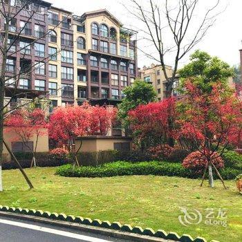 黑山风情公寓(剑兰路分店)酒店提供图片