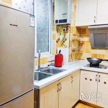 黑山风情公寓(剑兰路分店)酒店提供图片