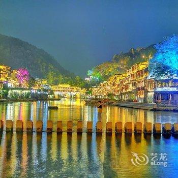 凤凰木子居客栈酒店提供图片