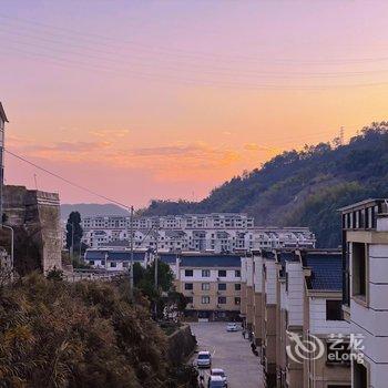 花千谷·泳池Villa景观庭院美宿(杭州千岛湖店)酒店提供图片