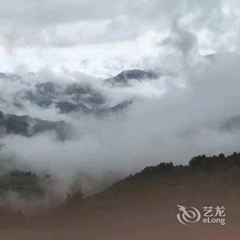 老闫客栈(聚灵峡灵山风景区店)酒店提供图片