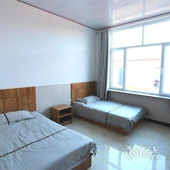 克什克腾旗乌兰布统苏木大漠绿都驿站酒店提供图片