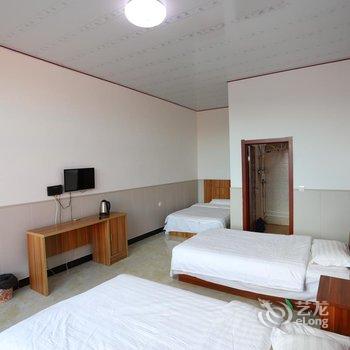 克什克腾旗乌兰布统苏木大漠绿都驿站酒店提供图片