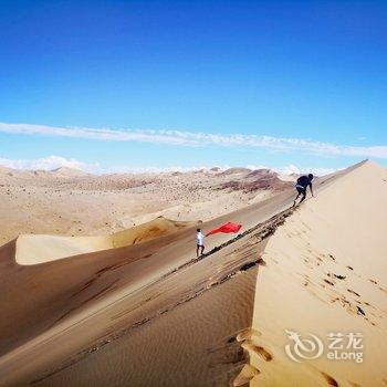 敦煌无疆户外沙漠星空露营基地酒店提供图片