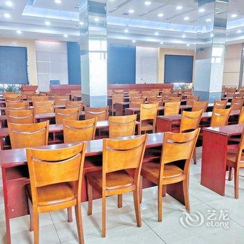 广西退役军人培训中心酒店(南宁民族广场万象汇店)酒店提供图片
