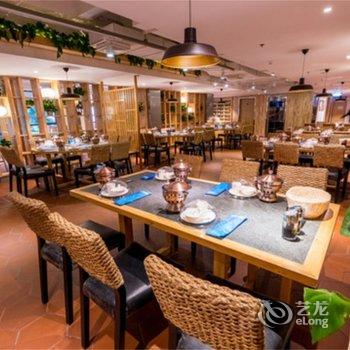 广州明月山溪河畔泳池别墅酒店提供图片