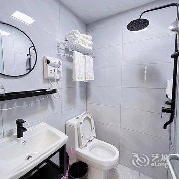 东逸酒店(雅安高铁站店)酒店提供图片