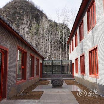 北京山里逸居酒店提供图片