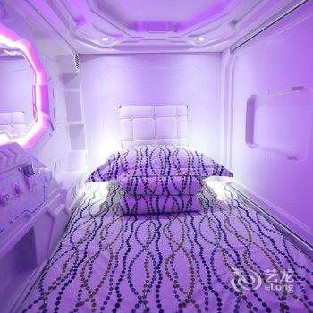 成都自由度太空舱青年旅舍酒店提供图片