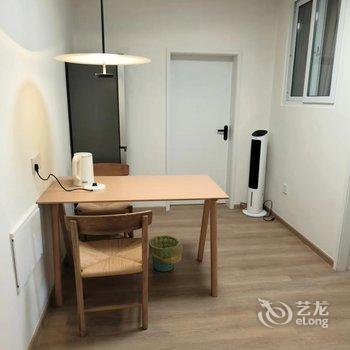 优客怡家民宿(北京五棵松301解放军总医院店)酒店提供图片