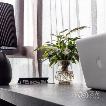桃丝艺术酒店(南宁金湖广场地铁站店)酒店提供图片