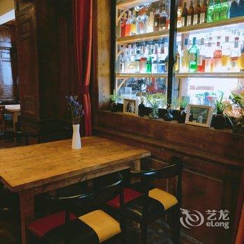 康定宁仓民宿酒店提供图片