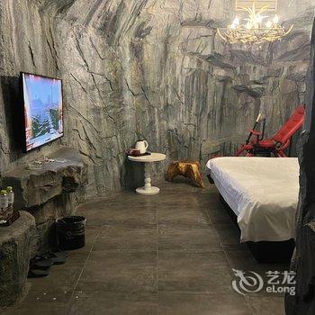宜家99主题酒店(青岛城阳家佳源店)酒店提供图片
