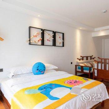 溪畔女儿家客栈(张家界千古情店)酒店提供图片