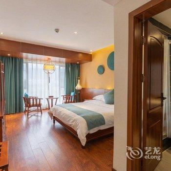 溪畔女儿家客栈(张家界千古情店)酒店提供图片