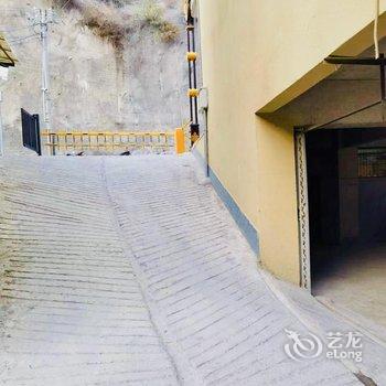 新龙印象新龙主题酒店酒店提供图片