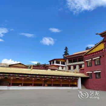 稻城风陵渡客栈酒店提供图片