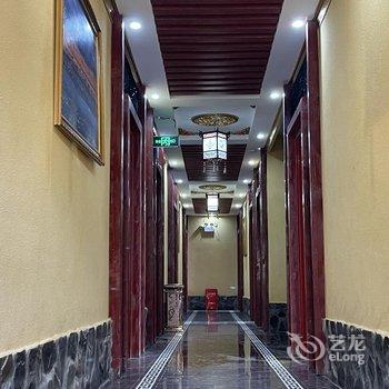 新龙印象新龙主题酒店酒店提供图片