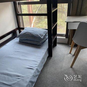 一期一会自习室青年旅社酒店提供图片