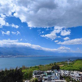 大理云居海景设计公寓酒店提供图片