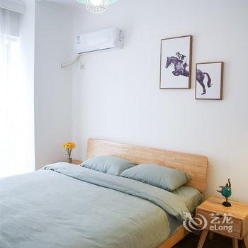 celine成都的家公寓(红星路三段1号分店)酒店提供图片