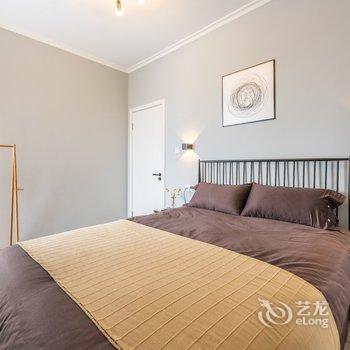 成都米兰死忠公寓酒店提供图片