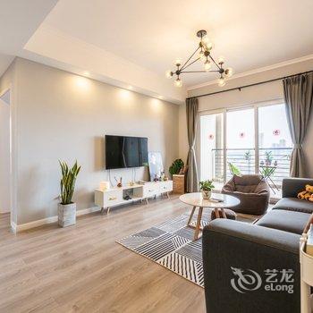 成都米兰死忠公寓酒店提供图片