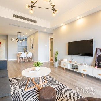成都米兰死忠公寓酒店提供图片