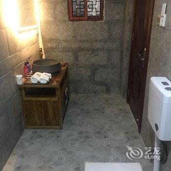 普者黑叁涧庭院民宿酒店提供图片
