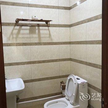云峰山亚方农家院酒店提供图片