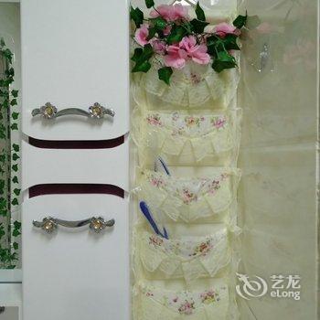 西安爱在旅途樱花树浪漫小屋公寓酒店提供图片