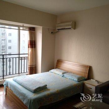 成都天生黄发邓千公寓酒店提供图片