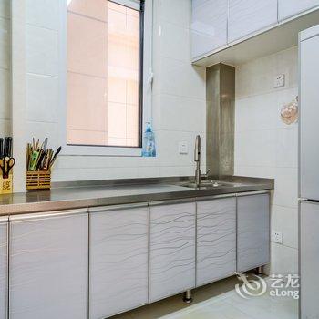 青岛小时光温馨公寓(4号店)酒店提供图片