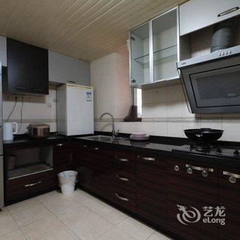 广州次土菇凉公寓(2号店)酒店提供图片