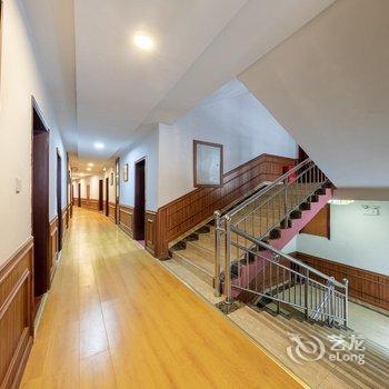 小镇忆栈·民宿(九寨沟千古情店)酒店提供图片