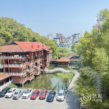 新凤居酒店(恩施华龙村店)酒店提供图片