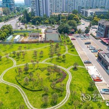 成都成都爱上熊猫民宿(黄河中路二段分店)酒店提供图片
