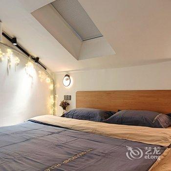 漫游时光公寓(北部湾大道3号分店)酒店提供图片