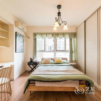 成都云深不知处公寓(5号店)酒店提供图片