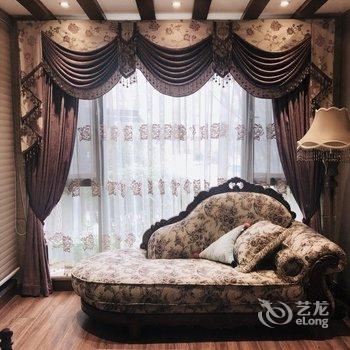 成都莎莎的美式洋房公寓酒店提供图片