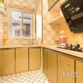 重庆陈哥de民宿(儿童游乐分店)酒店提供图片