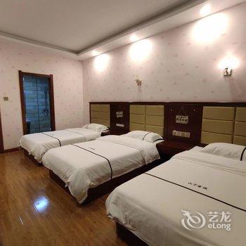 七彩丹霞山宇客栈酒店提供图片