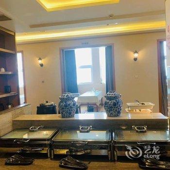 喆啡酒店(南充西华师大华凤校区气象公园店)酒店提供图片