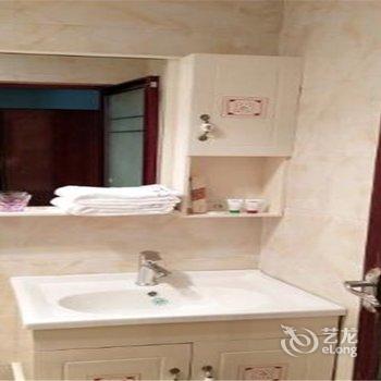 雅安馨雅小居客栈酒店提供图片