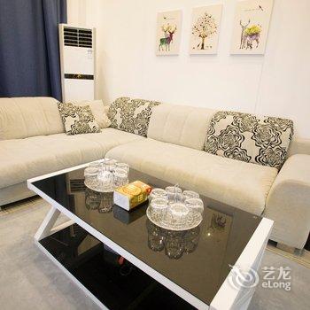 蔚蓝公寓(工业四路分店)酒店提供图片