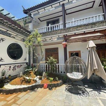 普者黑叁涧庭院民宿酒店提供图片